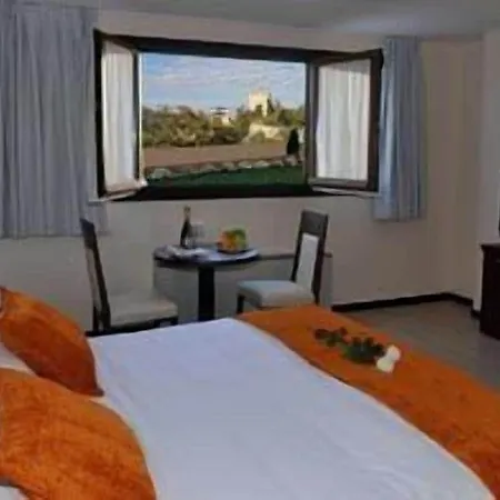 Don Felipe מלון 3*